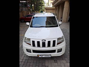 Second Hand Mahindra TUV300 T8 in Nashik