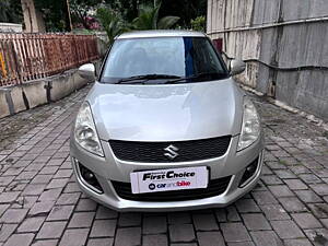 Second Hand Maruti Suzuki Swift VXi in Navi Mumbai