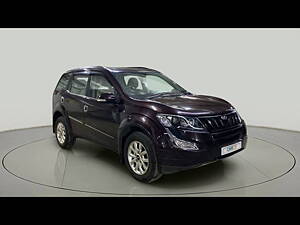 Second Hand Mahindra XUV500 W10 AT 1.99 in Mumbai