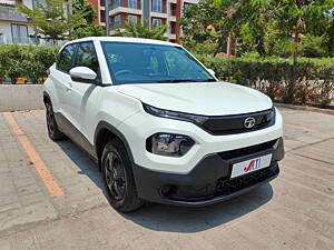 Second Hand Tata Punch Adventure Rhythm Pack AMT [2021-2023] in Ahmedabad