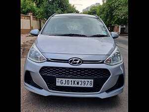 Second Hand Hyundai Grand i10 Magna 1.2 Kappa VTVT [2013-2016] in Ahmedabad