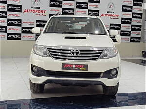 Second Hand Toyota Fortuner 3.0 4x2 MT in Bangalore