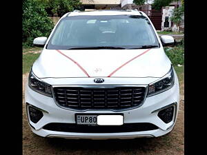 Second Hand Kia Carnival Limousine Plus 7 STR in Agra