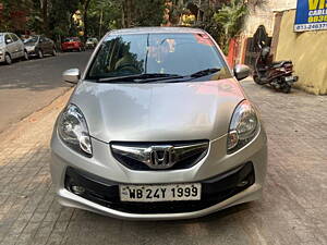 Second Hand Honda Brio V AT in Kolkata