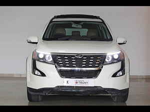 Second Hand महिंद्रा XUV500 w11 ऑटोमैटिक in बैंगलोर