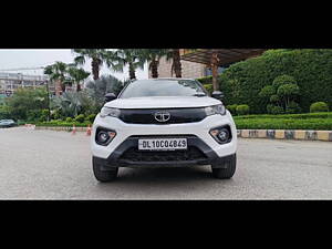 Second Hand Tata Nexon XMA in Delhi