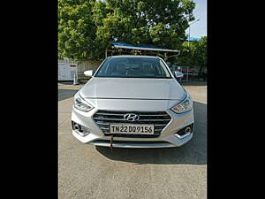 Second Hand Hyundai Verna SX Plus 1.6 CRDi AT in Chennai