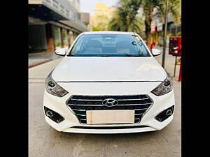 Second Hand Hyundai Verna SX (O) Anniversary Edition 1.6 CRDi in Gurgaon