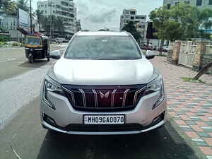 Second Hand महिंद्रा xuv700 AX 7 डीज़ल एटी एडब्ल्यूडी 7 सीटर [2021] in सांगली