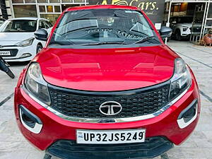 Second Hand Tata Nexon XM Diesel in Kanpur