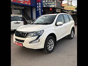 Second Hand Mahindra XUV500 W10 in Ajmer