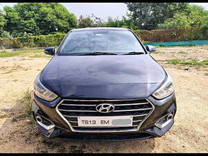 Second Hand Hyundai Verna SX 1.6 CRDi in Hyderabad