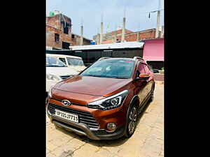 Second Hand हुंडई i20 एक्टिव 1.4 sx in लखनऊ