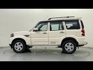 Second Hand Mahindra Scorpio S5 in Ghaziabad