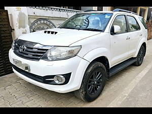 Second Hand Toyota Fortuner 3.0 4x2 MT in Agra