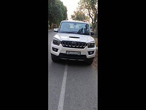 Second Hand Mahindra Scorpio S7 140 2WD 7 STR in Lucknow