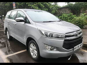 Second Hand Toyota Innova Crysta 2.4 V Diesel in Mumbai