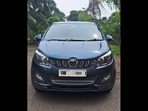 Second Hand Mahindra Marazzo M8 8 STR in Kolkata