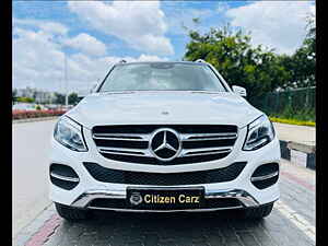 Second Hand मर्सिडीज़ बेंज़ GLE 250  डी in बैंगलोर