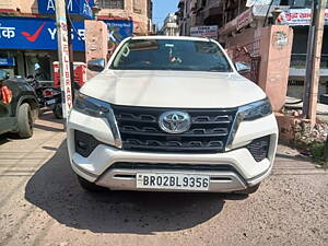 Second Hand Toyota Fortuner 2.8 4X4 AT in Patna