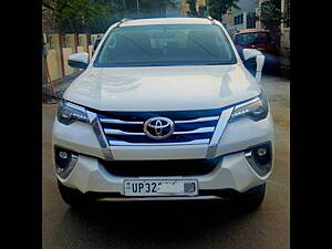 Second Hand Toyota Fortuner 2.8 4x4 AT in Agra