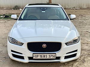 Second Hand Jaguar XE Prestige Diesel in Delhi