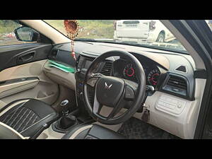 Second Hand Mahindra XUV300 W6 1.5 Diesel AMT in Ranchi