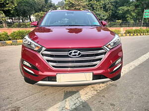 Second Hand Hyundai Tucson 2WD AT GLS Diesel in Delhi