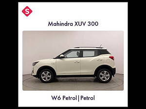 Second Hand Mahindra XUV300 W6 1.2 Petrol in Chandigarh