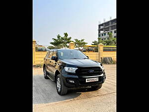 Second Hand Ford Endeavour Titanium 3.2 4x4 AT in Thane