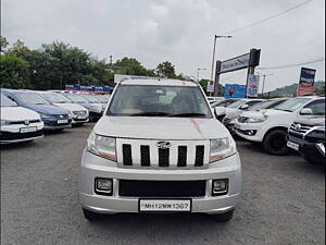 Second Hand Mahindra TUV300 T8 in Pune