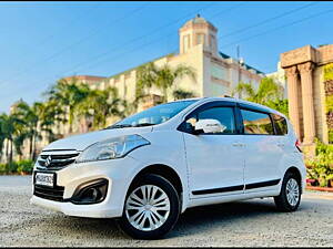 Second Hand Maruti Suzuki Ertiga VXI AT in Mumbai