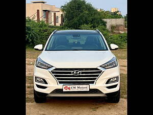 Second Hand Hyundai Tucson 2WD AT GLS Diesel in Ahmedabad