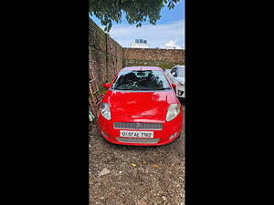 Second Hand Fiat Punto Emotion 1.4 in Dehradun