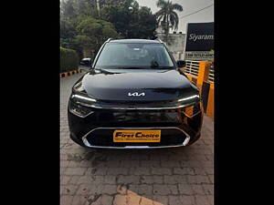 Second Hand Kia Carens Luxury Plus 1.4 Petrol DCT 6 STR in Jalandhar