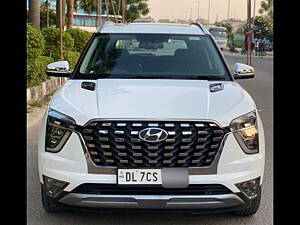 Second Hand Hyundai Alcazar Signature 6 STR 1.5 Diesel in Delhi