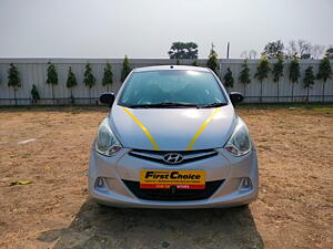 Second Hand Hyundai Eon D-Lite + in Surat