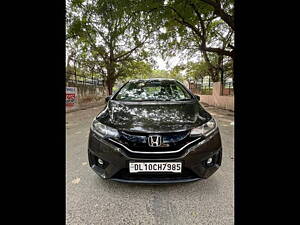 Second Hand Honda Jazz V AT Petrol in Delhi