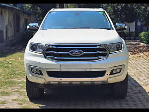 Second Hand Ford Endeavour Titanium Plus 2.0 4x4 AT in Kolkata