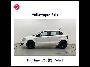 Second Hand Volkswagen Polo Highline1.2L (P) in Navi Mumbai