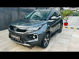 Second Hand Tata Nexon XZA Plus (O) Diesel in Delhi