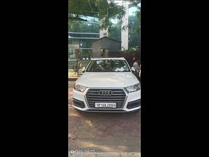 Second Hand Audi Q7 45 TDI Technology Pack in Delhi