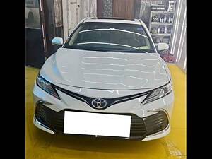 Second Hand Toyota Camry Hybrid in Gurgaon