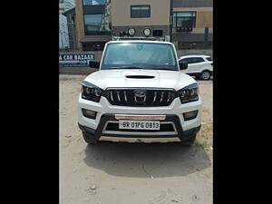 Second Hand Mahindra Scorpio S10 in Patna