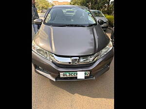 Second Hand Honda City V in Delhi