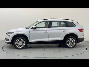 Second Hand Skoda Kodiaq Style 2.0 TDI 4x4 AT in Ahmedabad