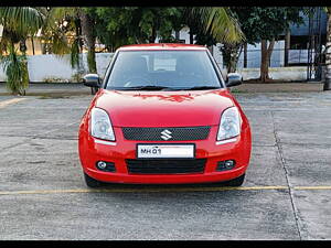 Second Hand Maruti Suzuki Swift VXi in Pune