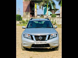 Second Hand Nissan Terrano XL (D) in Surat