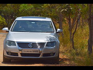 Second Hand Volkswagen Passat 2.0 PD DSG in Coimbatore