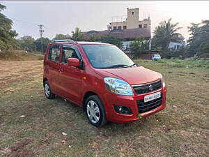 Second Hand Maruti Suzuki Wagon R VXI AMT in Kolhapur